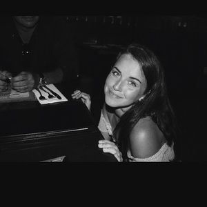 Meet your Posher, Isabel